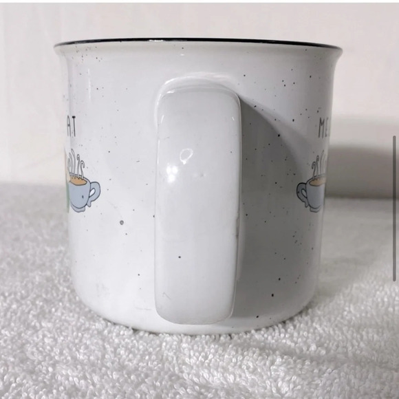 FRIENDS Meet Me At Central Perk Ceramic Mug - Picture 6 of 12